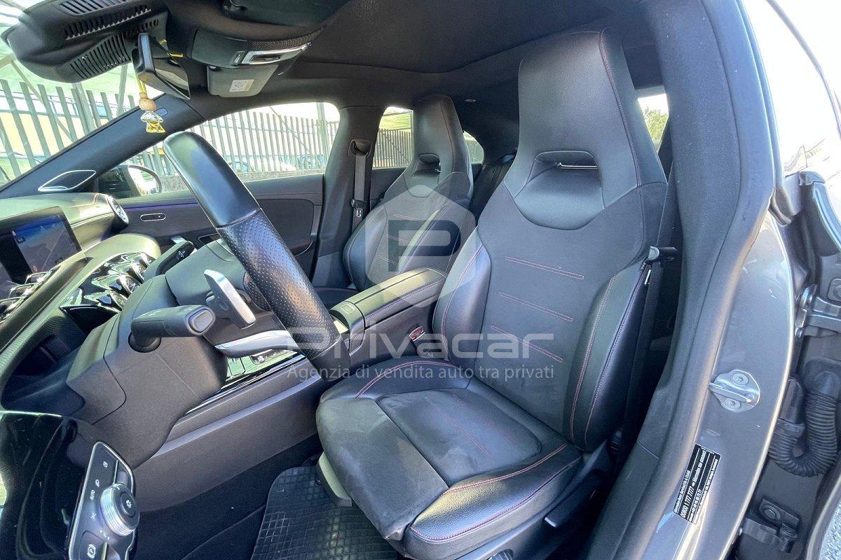 MERCEDES CLA 200 d Automatic Premium