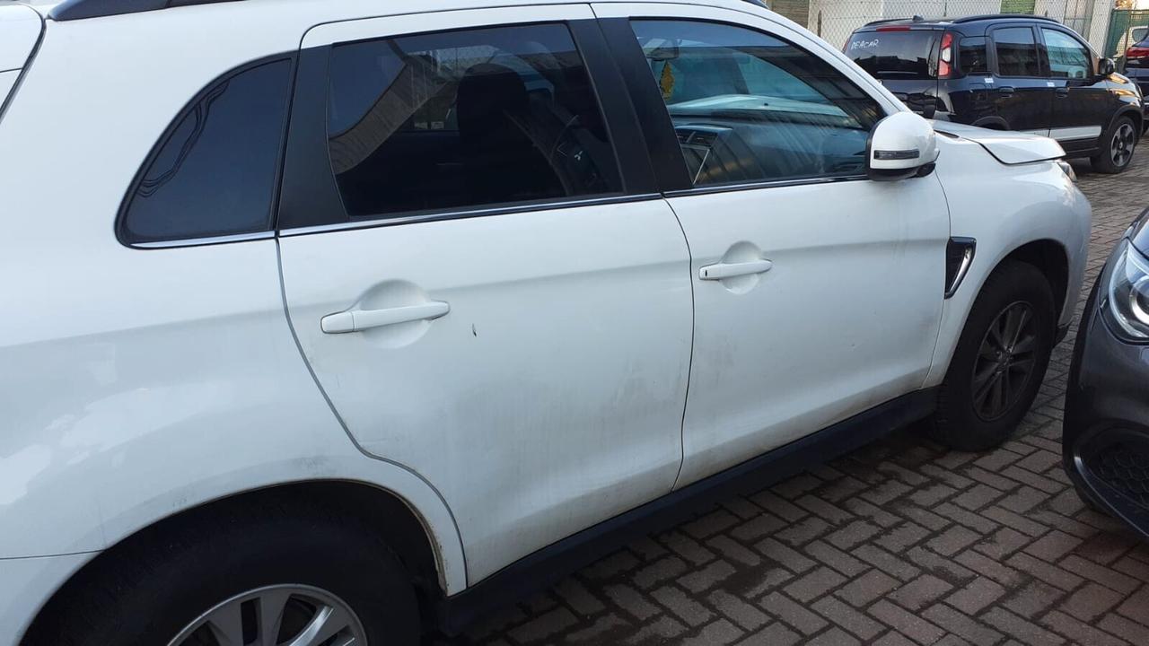 Mitsubishi ASX INVITE 2 WD GPL