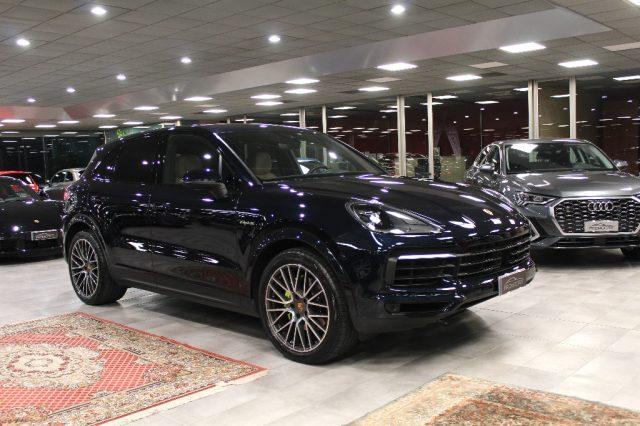 PORSCHE Cayenne 3.0 V6 E-Hybrid *SPORT CHRONO*RADAR*SERVICE UFF*