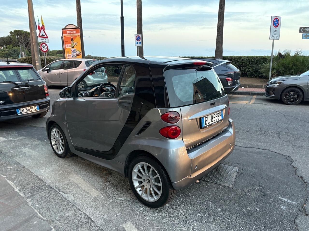 Smart ForTwo 800 40 kW coupé passion cdi 20