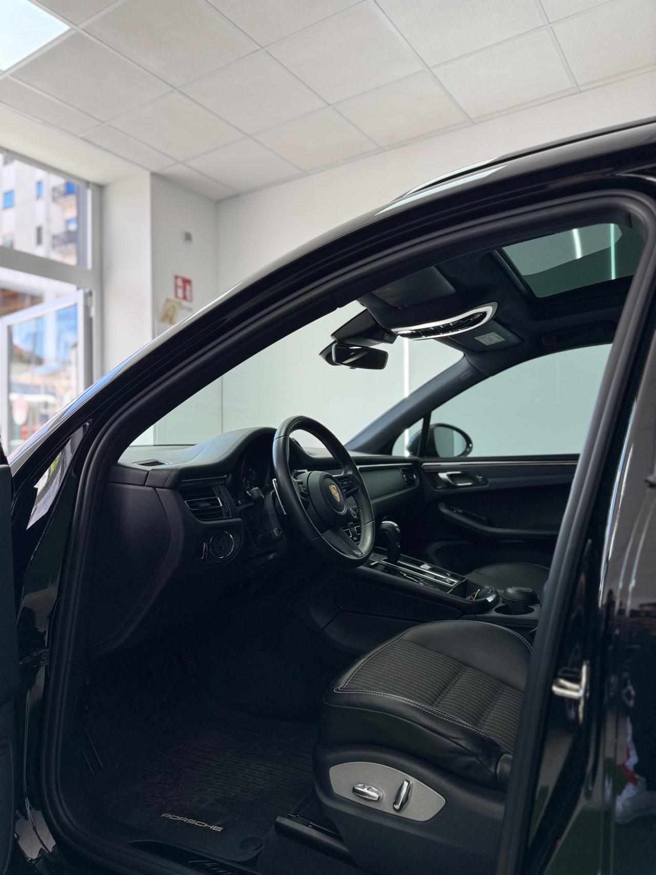 Porsche Macan 2.0 T