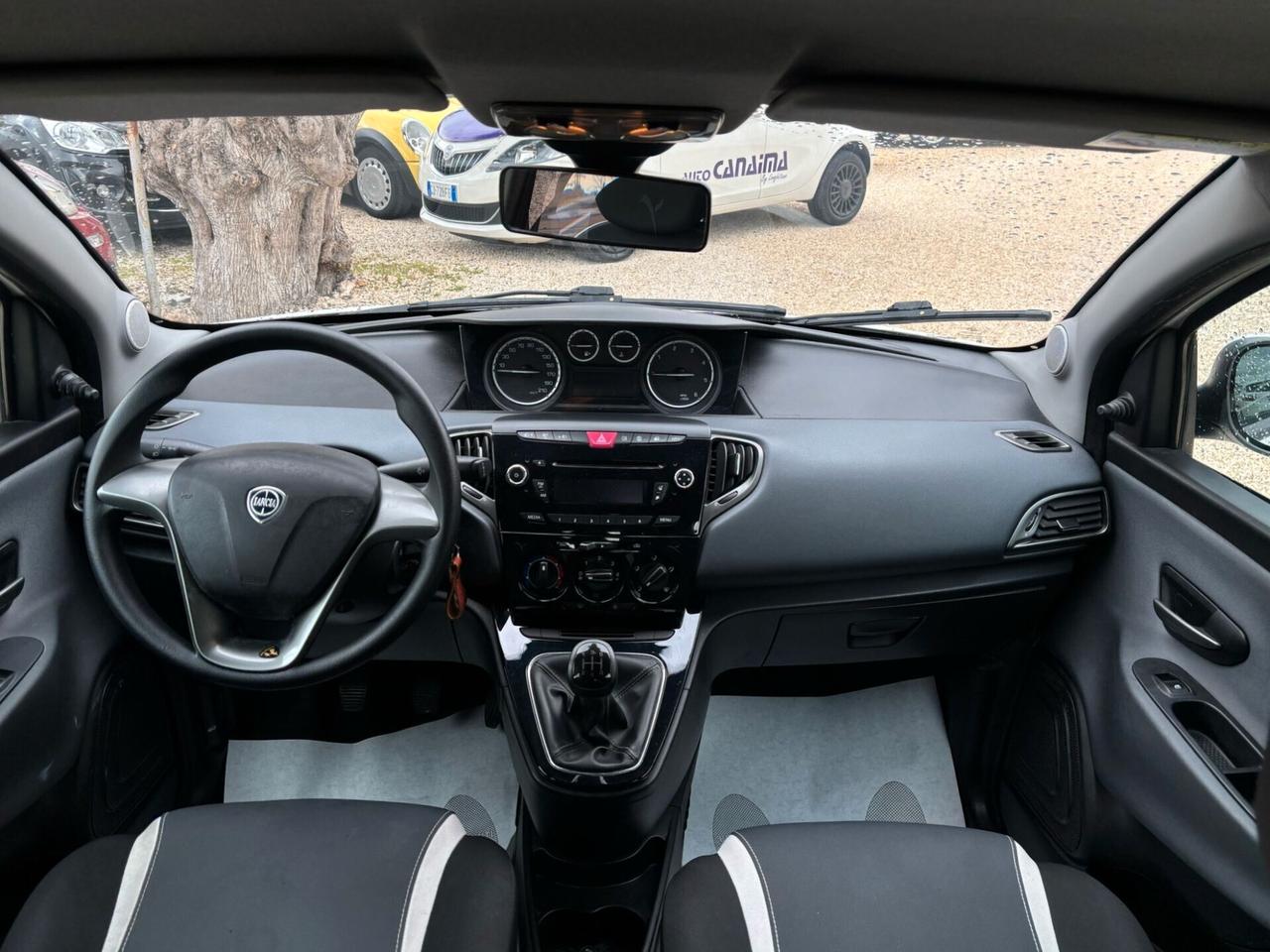 LANCIA YPSILON 1.3 MJT - 2014
