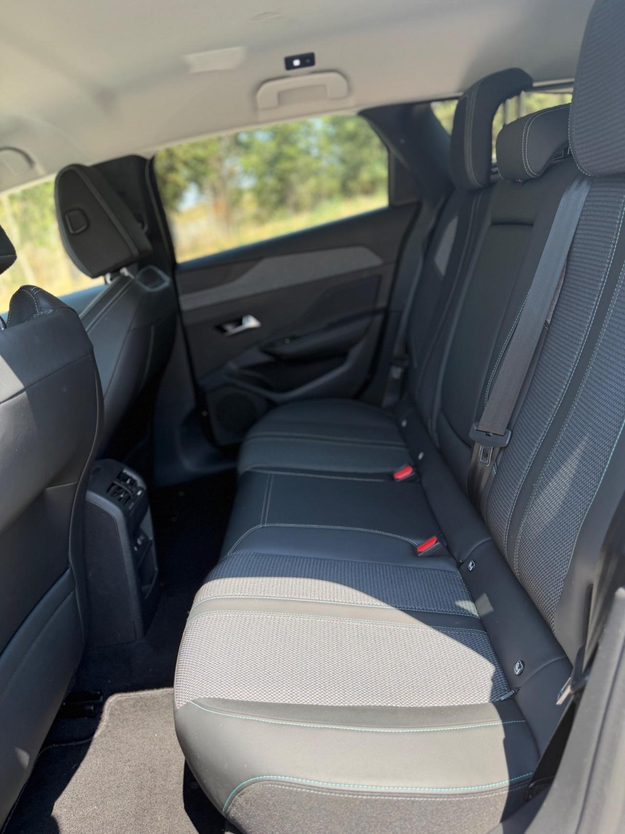 Peugeot 308 BlueHDi 130 S&S EAT8 SW Allure