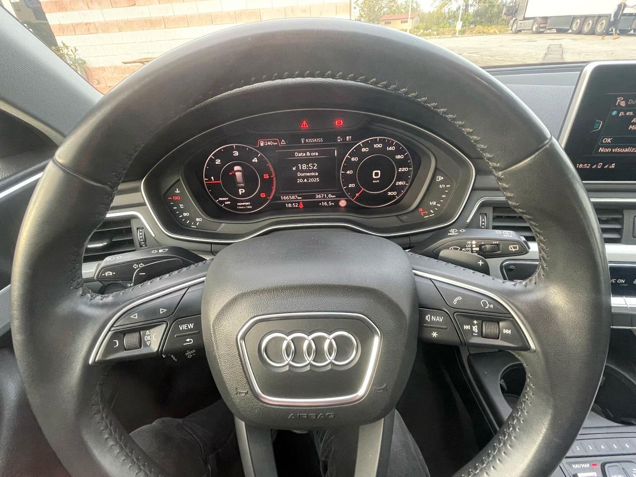 Audi A4 Avant 35 TDI 2.0 150 cv S-tronic S-line edition. Full optional