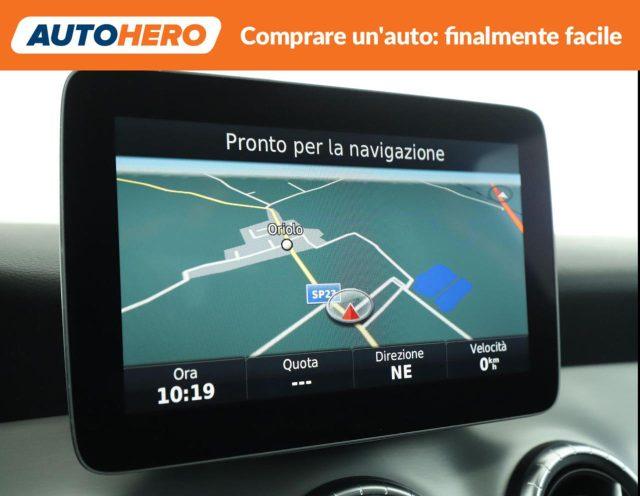 MERCEDES-BENZ CLA 200 d Automatic Premium