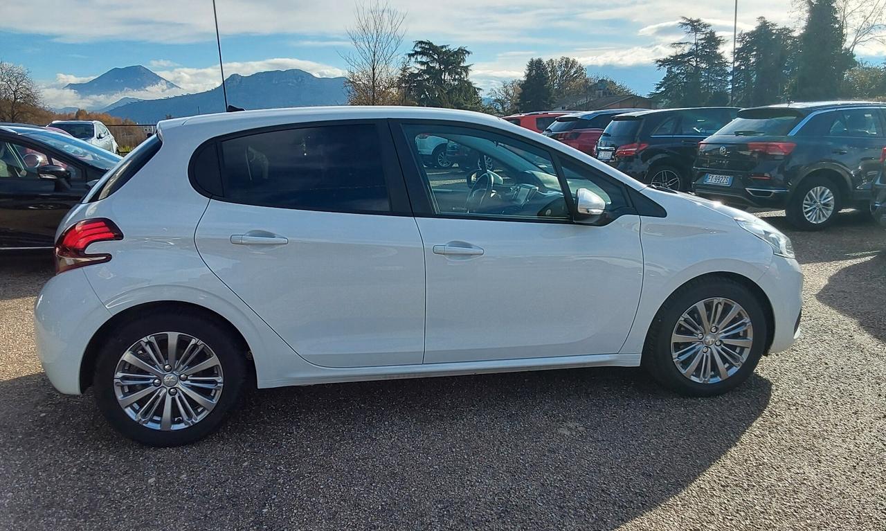 Peugeot 208 BlueHDi GT Line KM CERTIFICATI