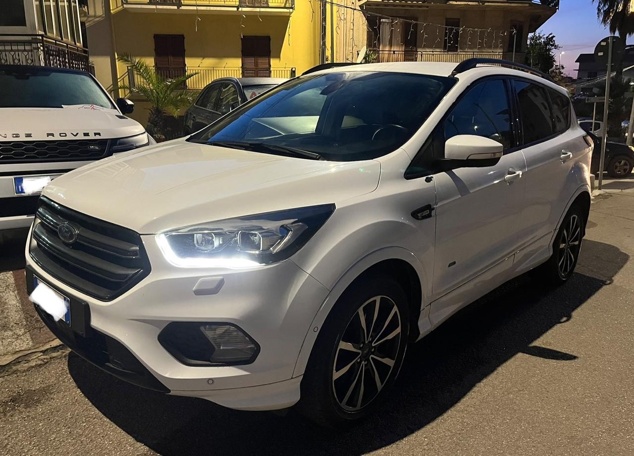 Ford Kuga 2.0 TDCI 150 CV S&S 4WD Powershift ST-Line