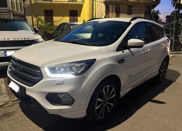 Ford Kuga 2.0 TDCI 150 CV S&S 4WD Powershift ST-Line