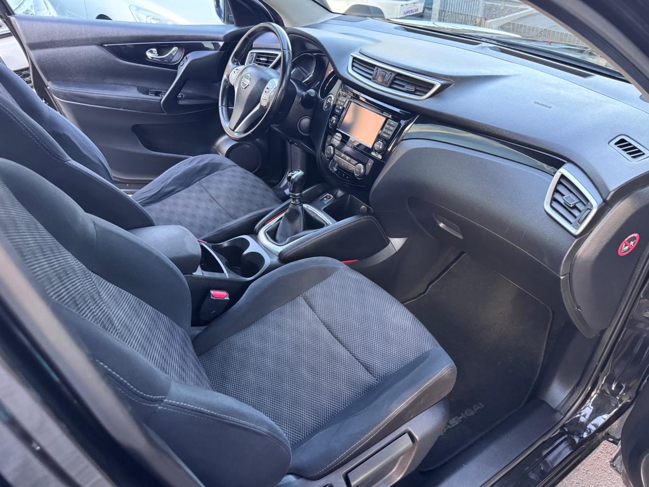 Nissan Qashqai 1.2 BENZ DIG-T Tekna garanzia 12 mesi