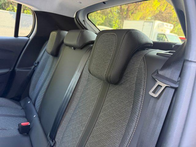PEUGEOT 208 1.2 100CV ALLURE KM-0 NAVIGATORE RETROCAMERA
