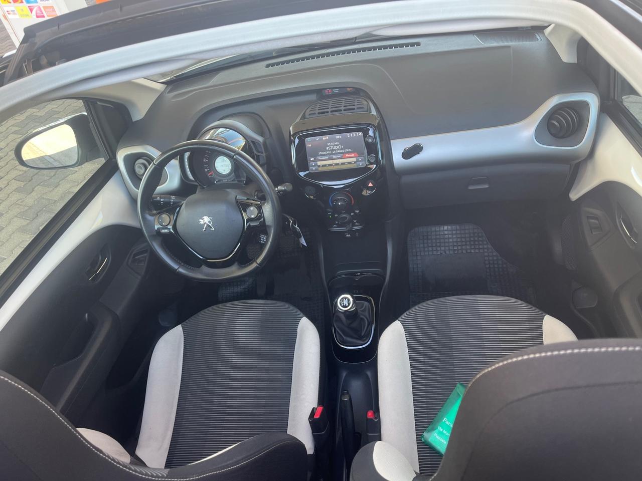 Peugeot 108 VTi 68 5 porte Allure cabrio ok neopatentati