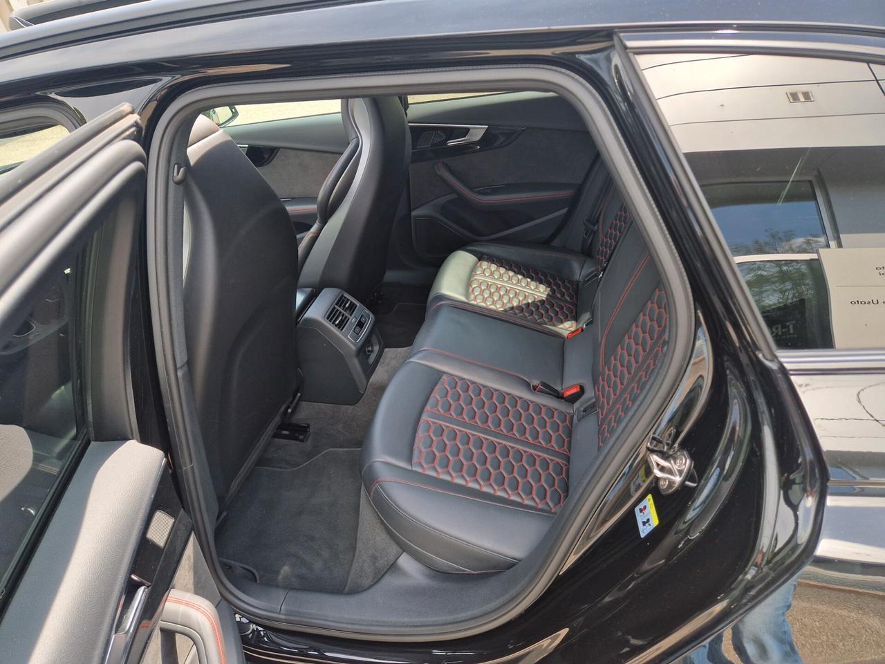 Audi A4 RS 4 Avant