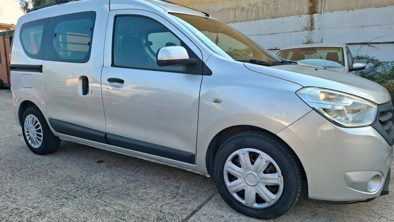 DACIA DOKKER 1.5 dCi 8V 90CV 5 POSTI
