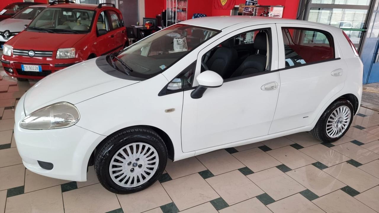 Fiat Grande Punto Grande Punto 1.3 MJT 75 CV 5 porte Dynamic