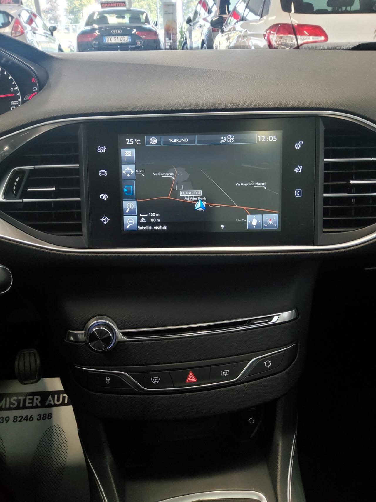 Peugeot 308 BlueHDi 120 S&S Allure