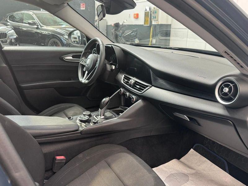 Alfa Romeo Giulia Giulia 2.2 t Super 150cv auto