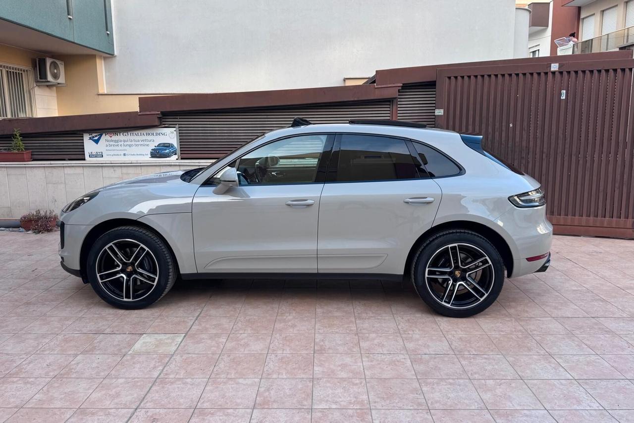 Porsche Macan 2.0 245CV TETTO PASM GESSO