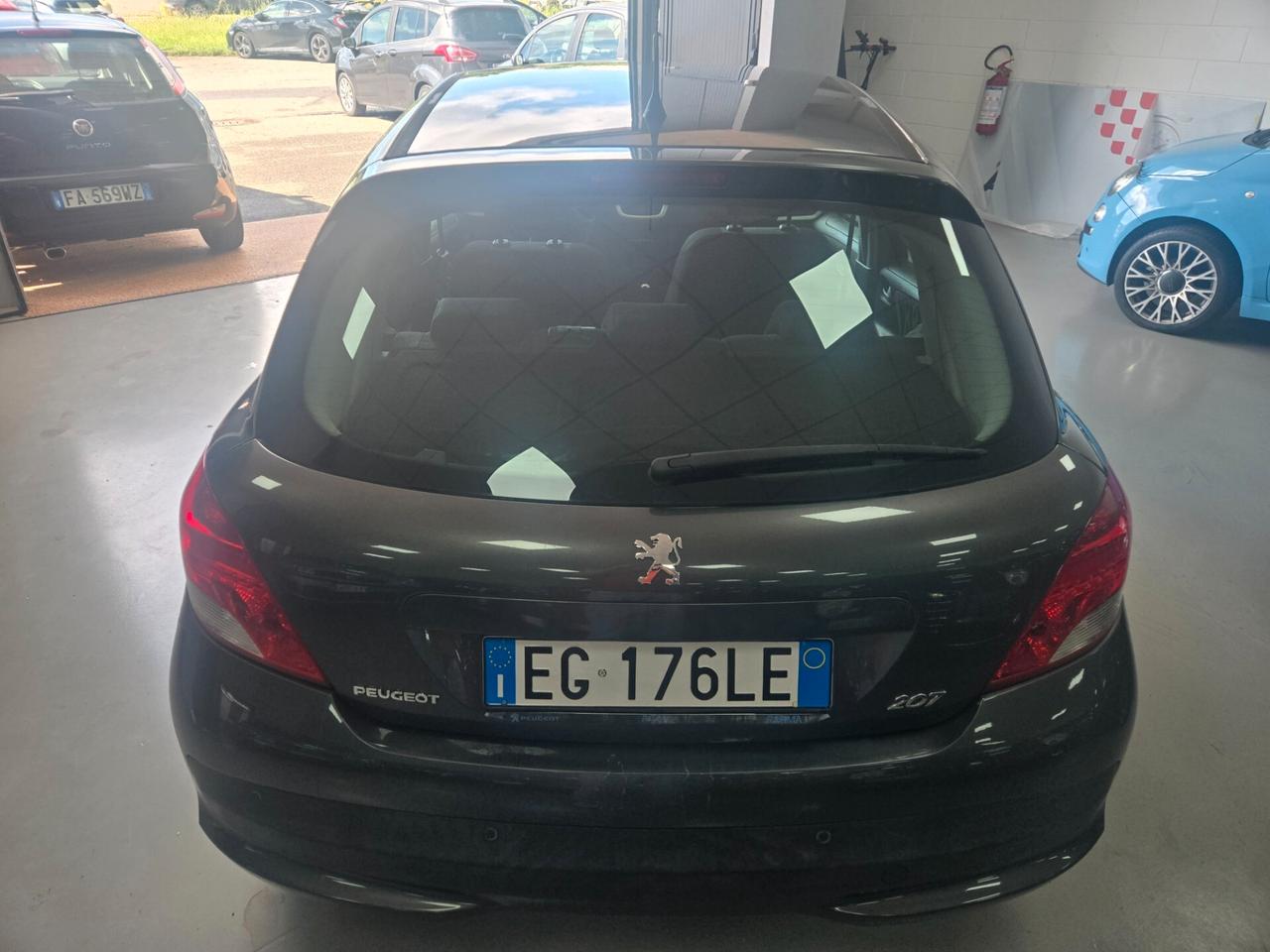 Peugeot 207 1.6 8V HDi 93CV 5p. Special Edition