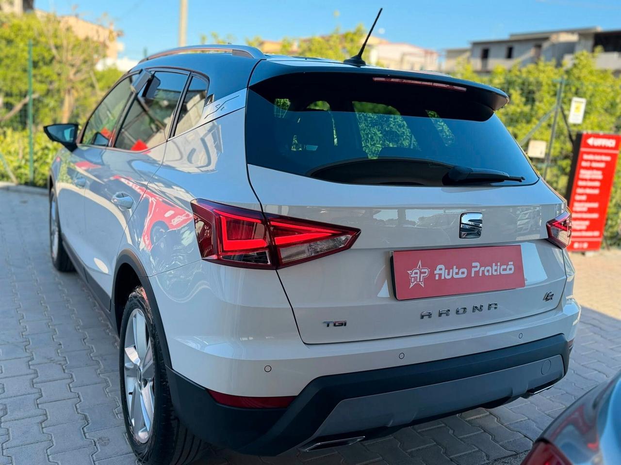 Seat Arona 1.0 TGI FR OK NEOPATENTATI
