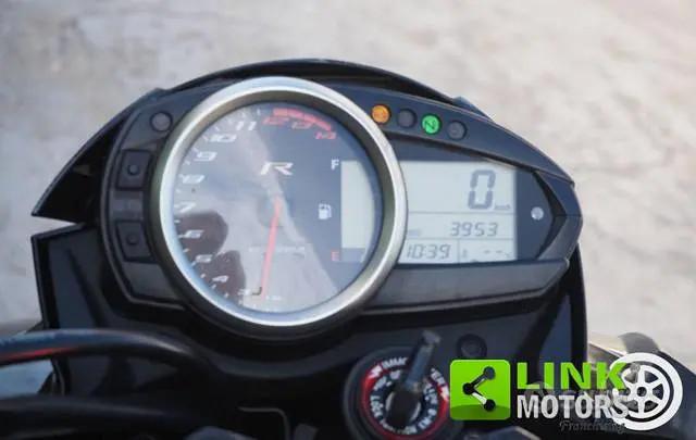 KAWASAKI Z 750 R * 95,00 al mese*