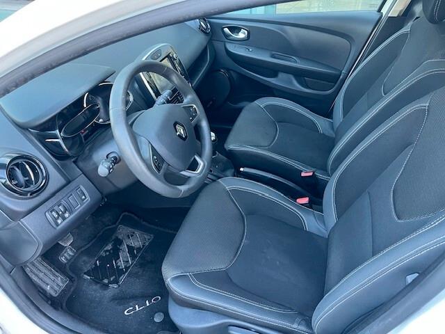Renault Clio TCe 12V 90 CV 5 porte Limited