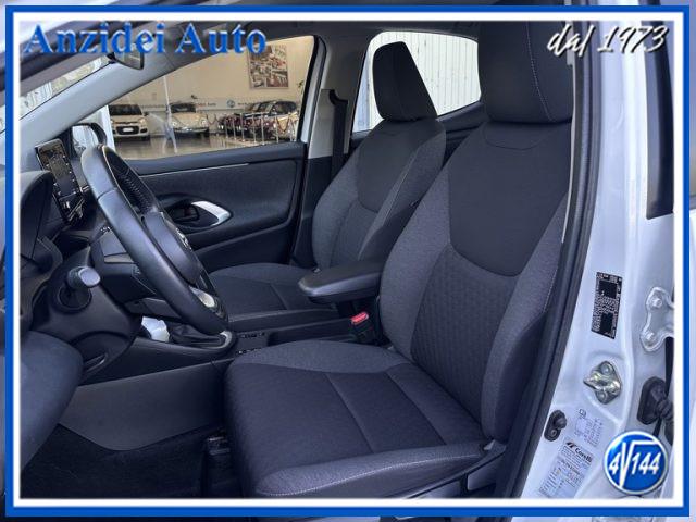 TOYOTA Yaris 1.5 Hybrid 5 porte Business