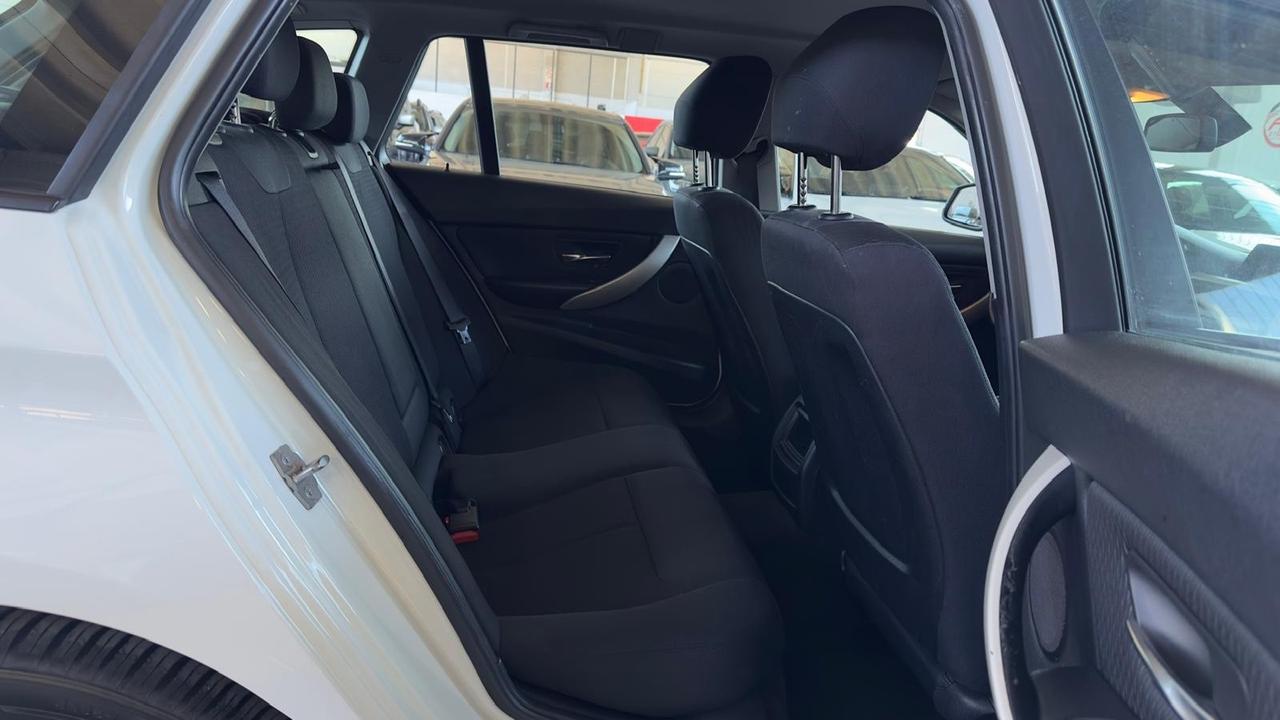 Bmw 320 320d xDrive Touring