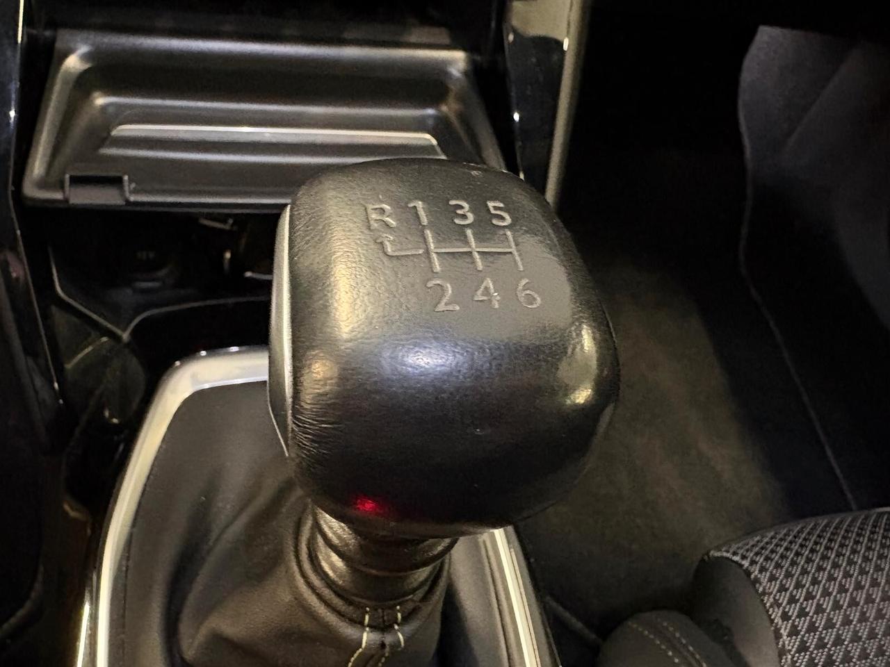 Peugeot 2008 GT PureTech 130 6mt SPOTICAR