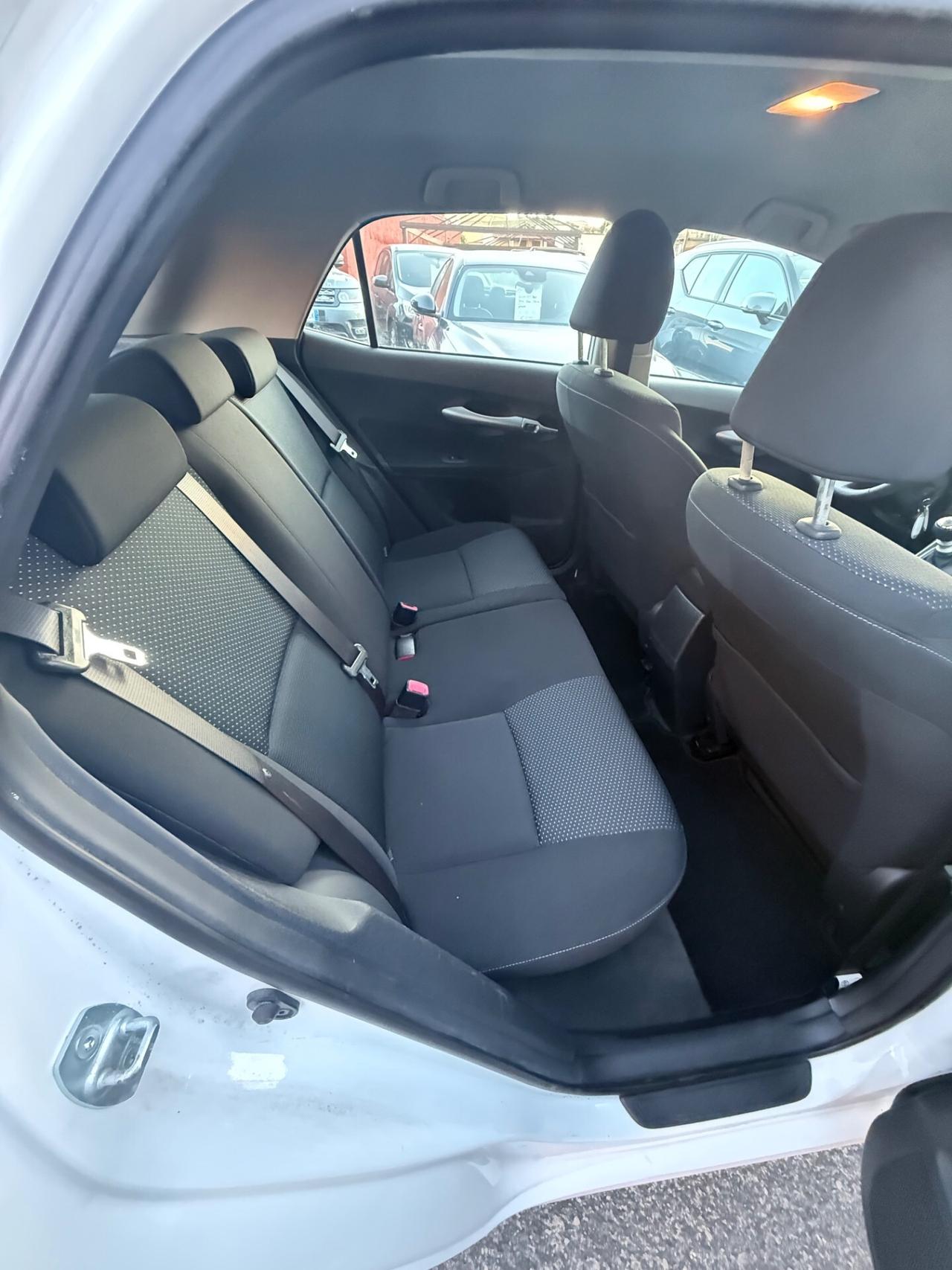 Toyota Auris 1.4 D-4D -( 98 mila km ) Active