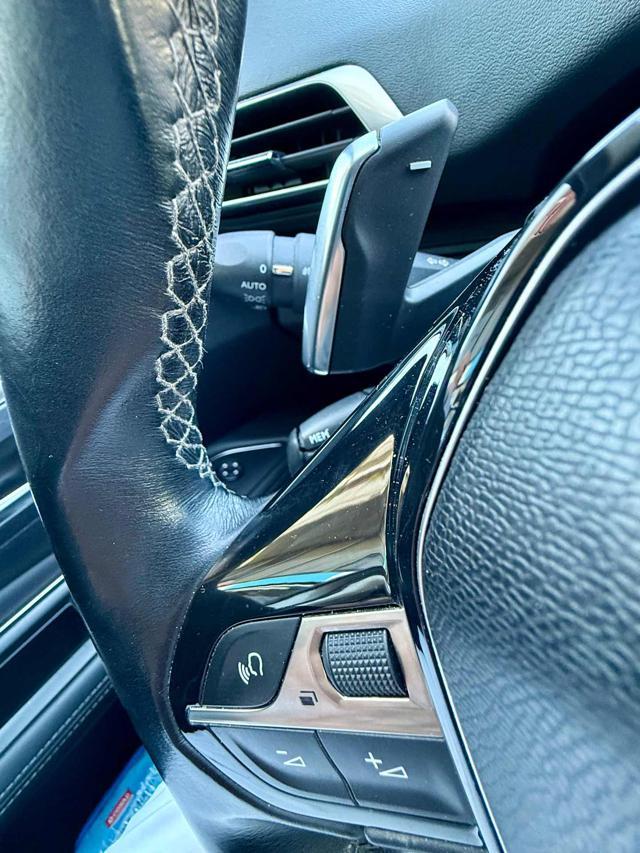 PEUGEOT 3008 BlueHDi 120 S&S EAT6 Allure