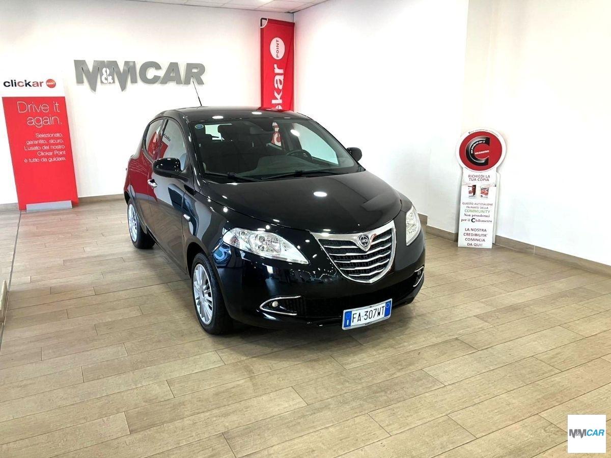 LANCIA - Ypsilon - 1.2 69 CV 5 porte Gold