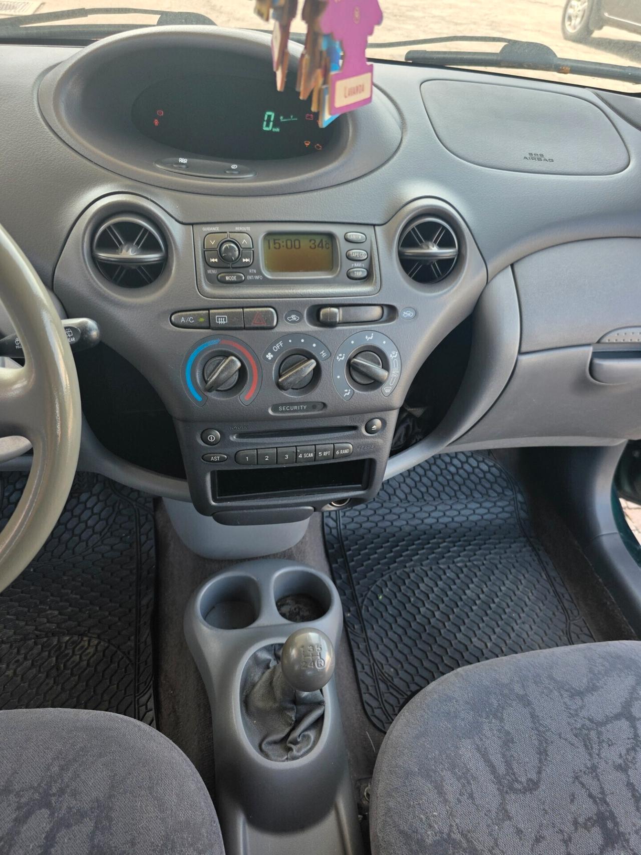 Toyota Yaris 1.4 Tdi D-4D cat con 207.000km Neopatentati ok