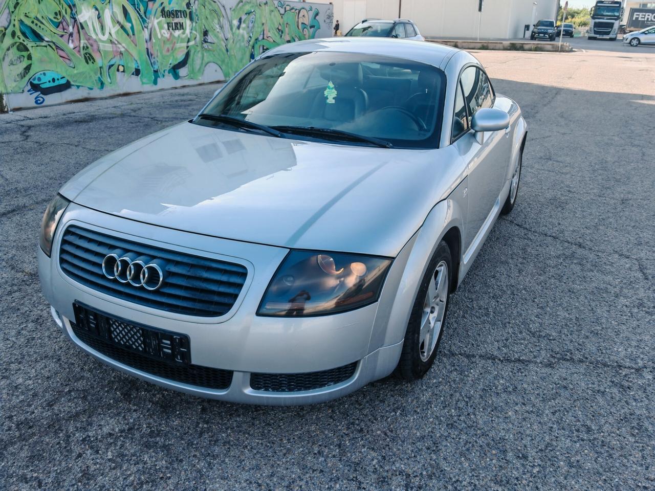 Audi TT AUDI TT 1.8 20V 180CV PREZZO TRATTABILE DOPO VISIONE.