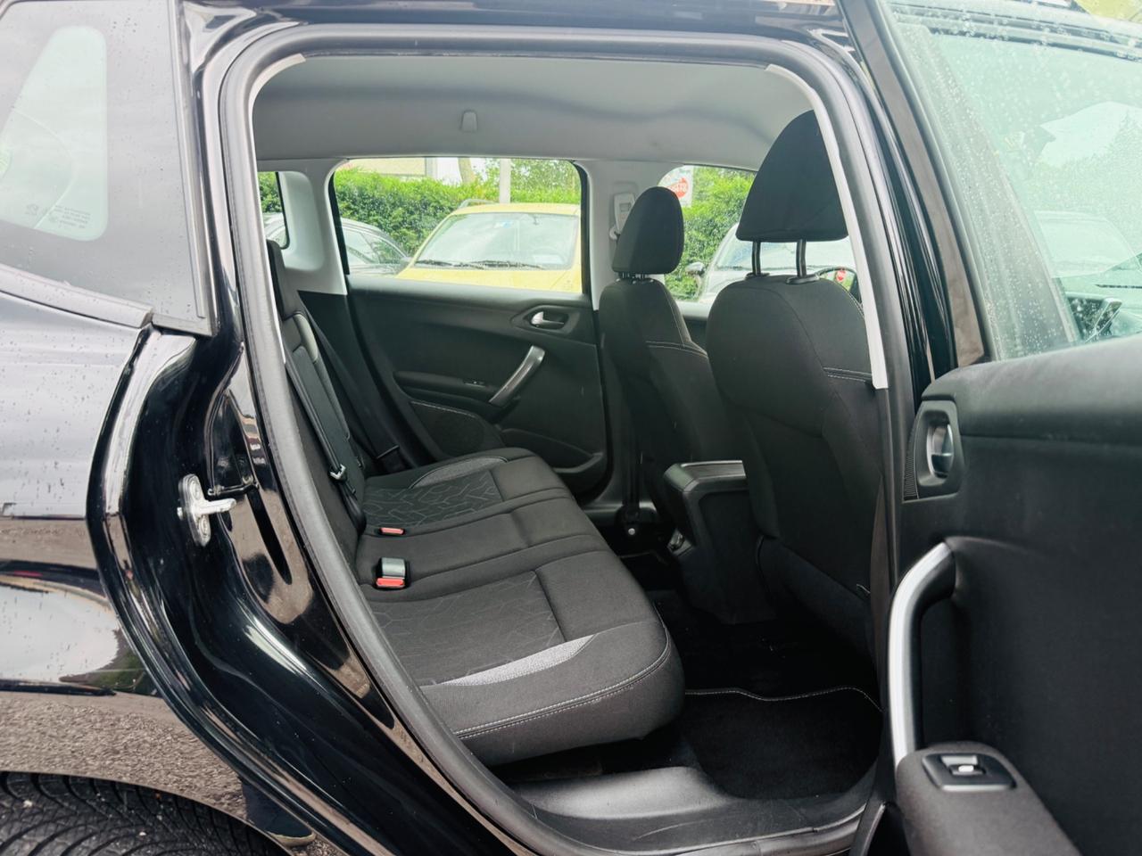 Peugeot 2008 82cv Active 110.000km!