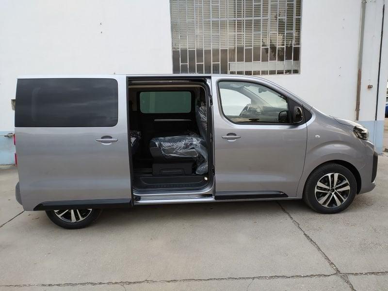 Peugeot Traveller 180 Hdi EAT8 STD Business NAV CBC