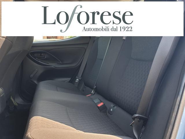 TOYOTA Yaris 1.5 Hybrid 5 porte Business