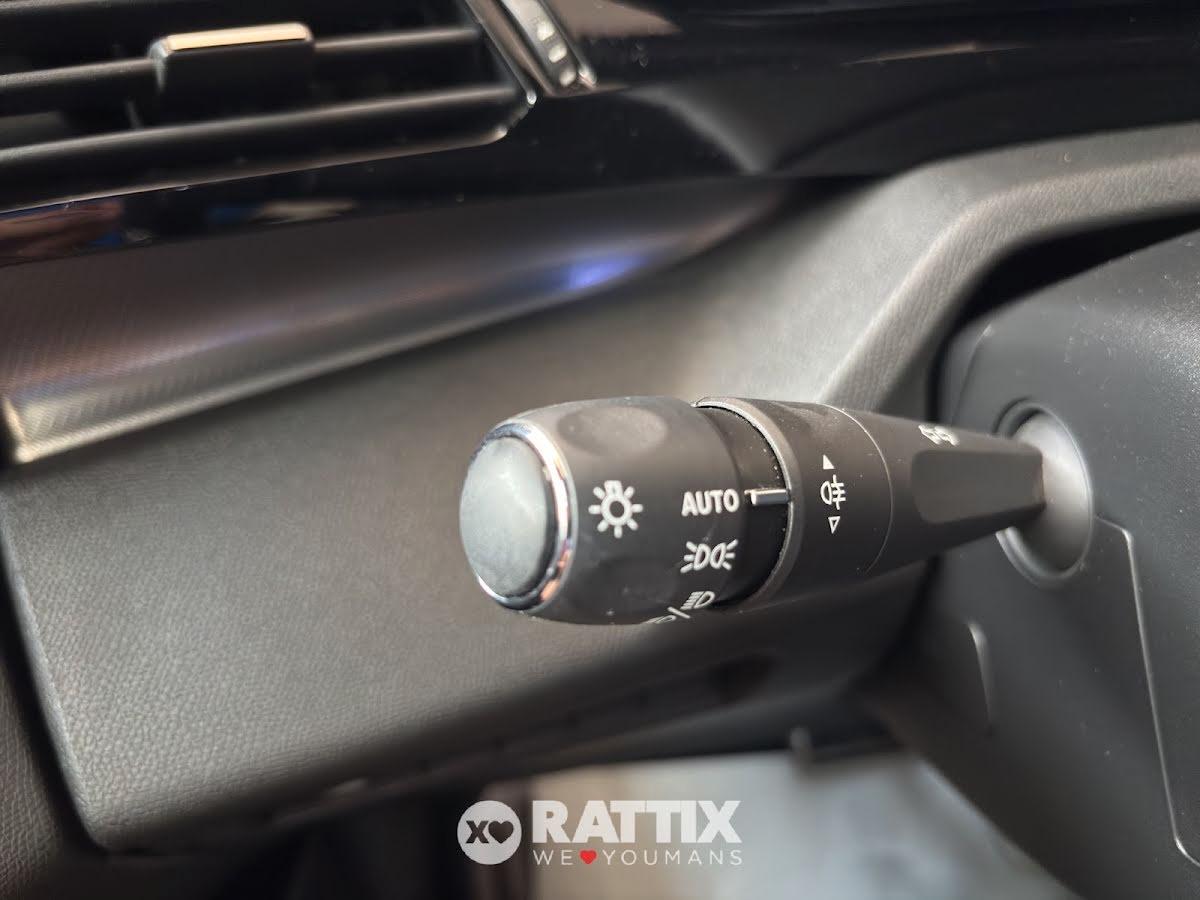 Peugeot 308 SW 1.2 hybrid 136CV GT e-dcs 6