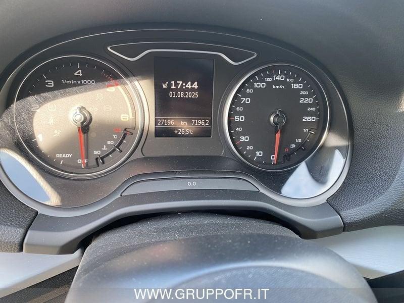 Audi Q2 30 TDI Business Design