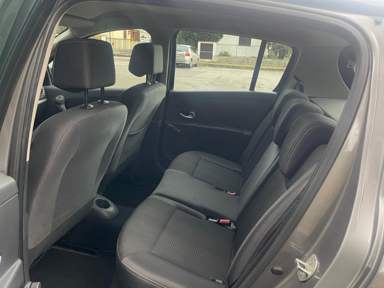 Renault Clio 1.5 dCi 75CV 5 porte Dynamique per Neopatentati