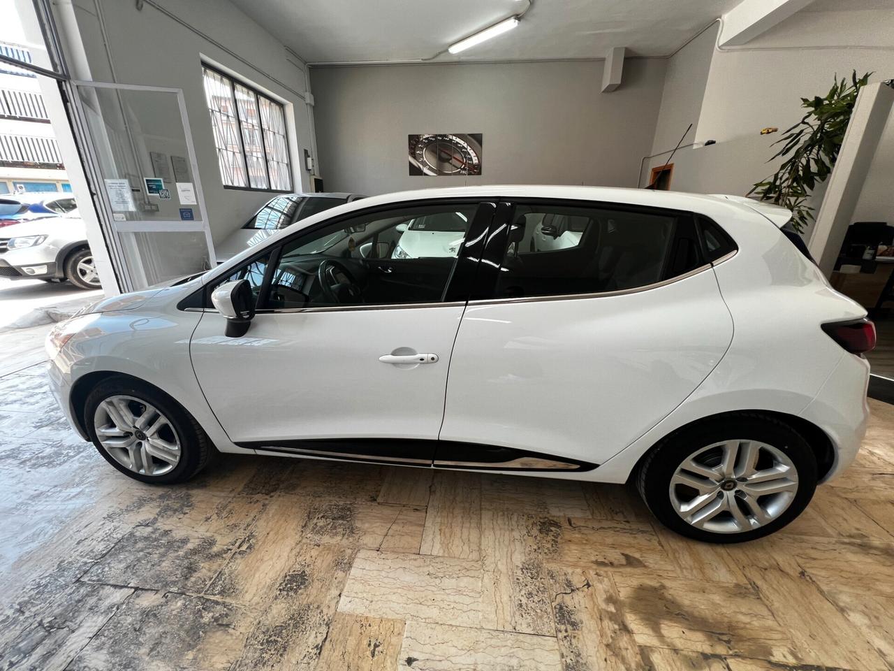 Renault Clio dCi 8V 75 CV 5 porte