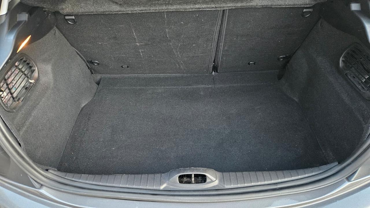 Peugeot 208 BlueHDi 120cv 5 porte GT Line