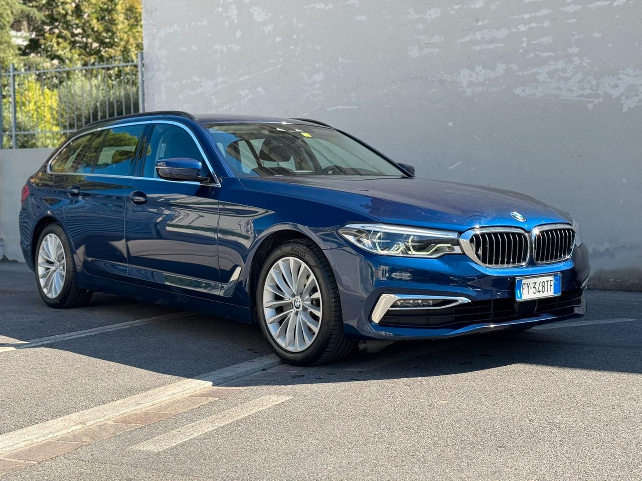 Bmw 520 520d xDrive Touring Luxury