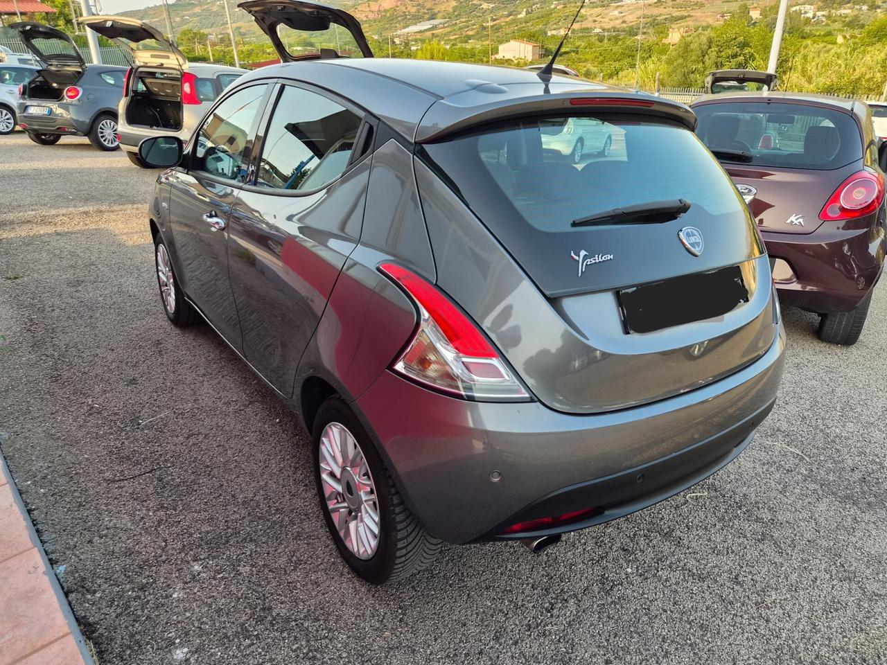 Lancia Ypsilon 1.2 69 CV 5 porte Platinum