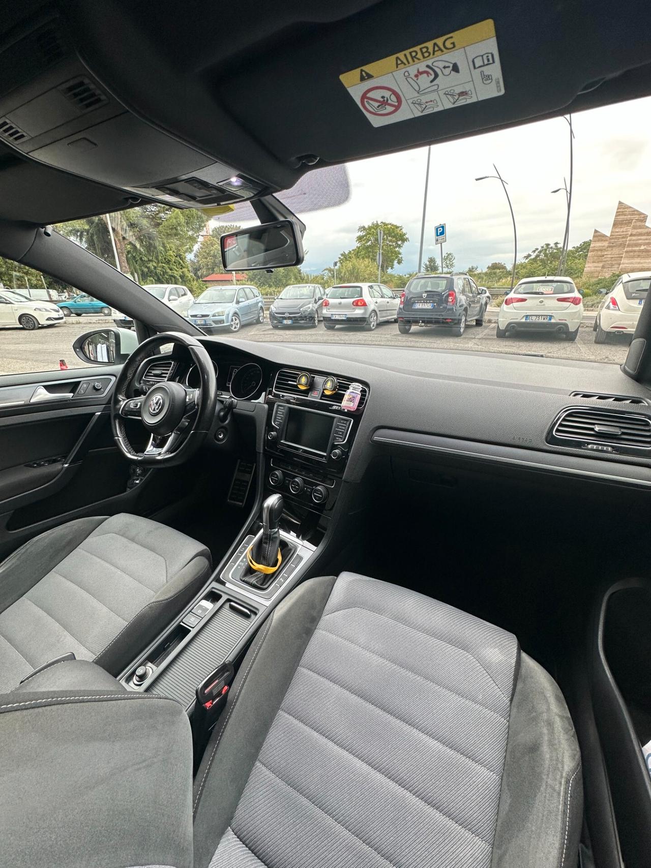 Volkswagen Golf Variant 1.4 TSI 125 CV R-Line Pack