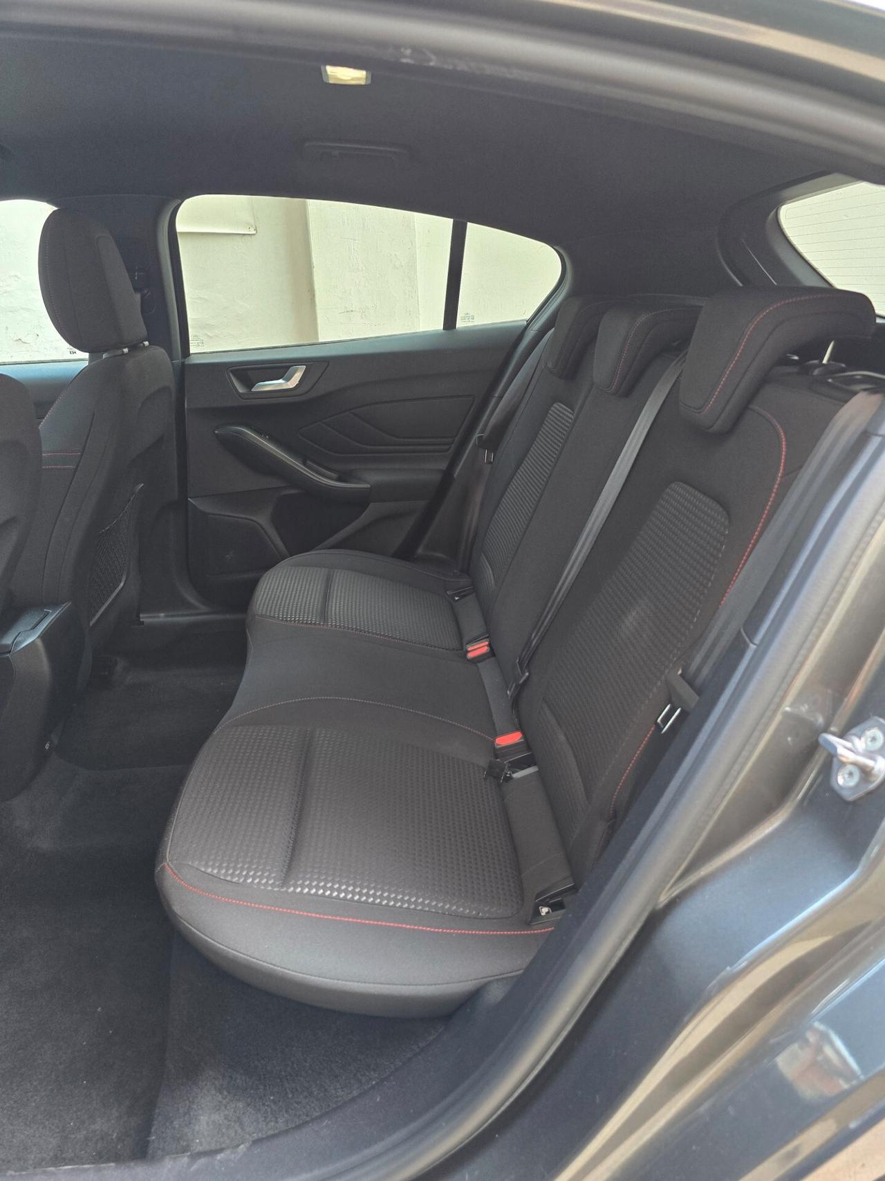 Ford Focus 1.0 EcoBoost 125 CV 5p. ST-Line