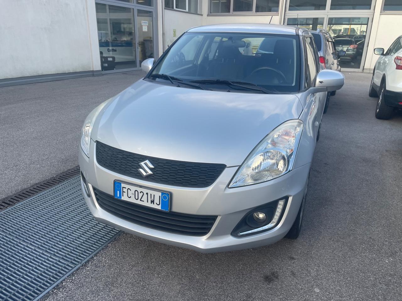 Suzuki Swift 1.2 Dualjet 4WD 5 porte B-Road Bi-Color S&S