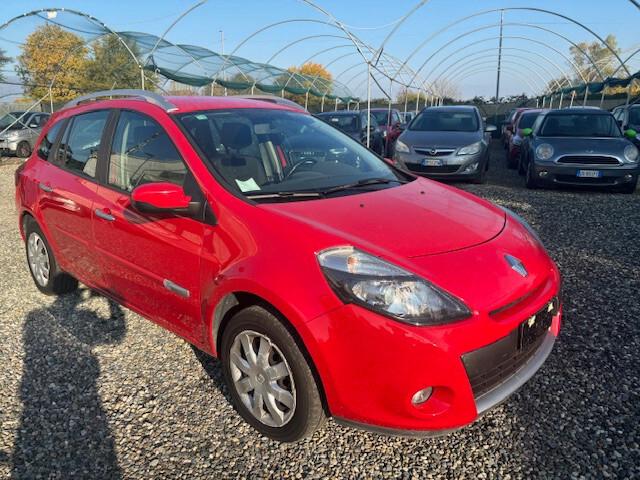 Renault Clio 1.2 16V SporTour Confort