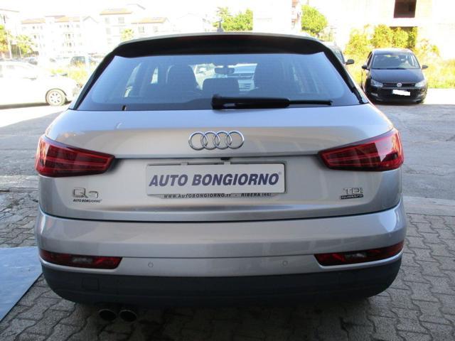 AUDI Q3 2.0 TDI 150 CV quattro Business