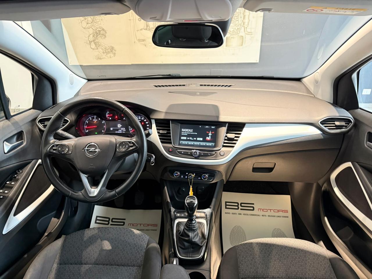 Opel Crossland 1.2 Turbo 12V 110 CV Start&Stop Design & Tech