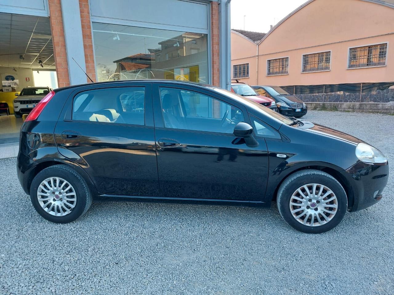 Fiat Grande Punto 1.4 GPL 5 porte UNICO PROPRIETARIO